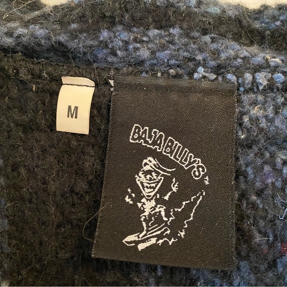 Baja Billy’s authentic unisex medium
hoodie in like new condition - Picture 4 of 8